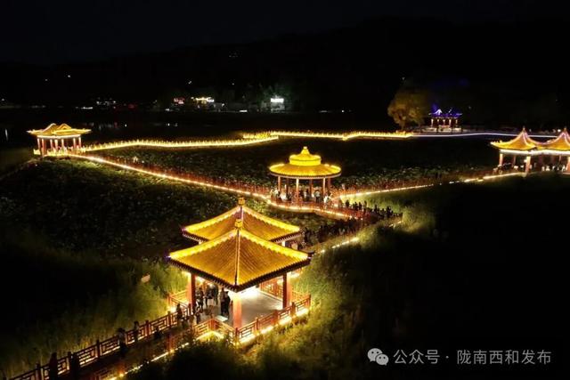 晚霞湖的美丽蝶变