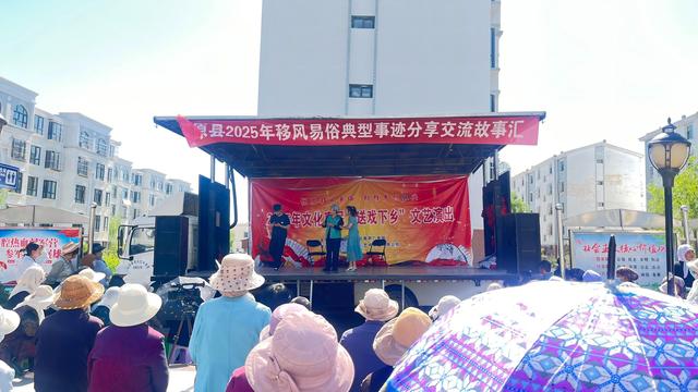 宁夏：“文化大篷车”进村串巷 “村晚” 欢歌点亮夜空