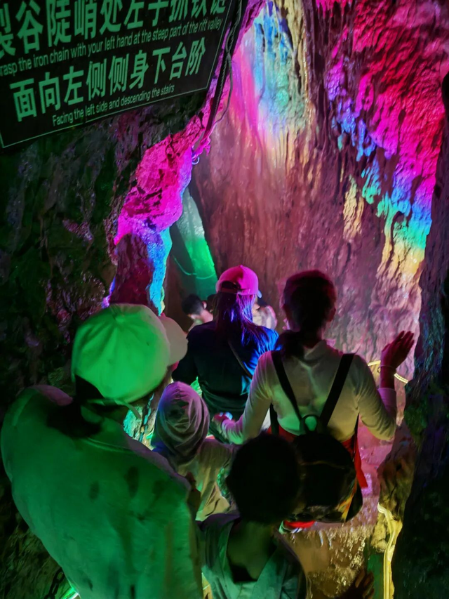 国庆中秋假期第七天，山亭旅游热度仍不减