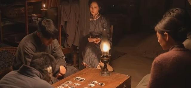 《南京照相馆》高叶的“衣衫不整”申奥处理过，但真相令全网泪崩