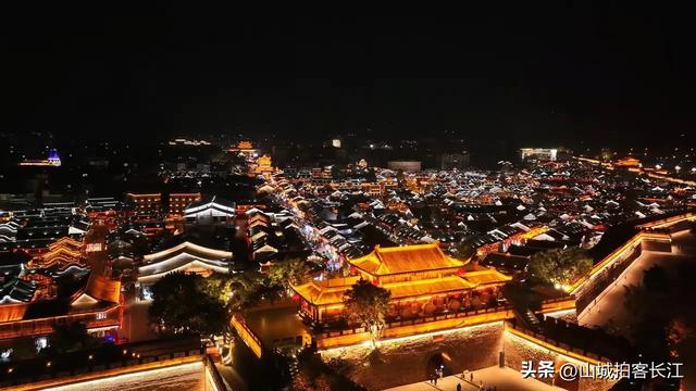 四川排首位的县级市：经济实力碾压地级市，旅游美食不输网红城市