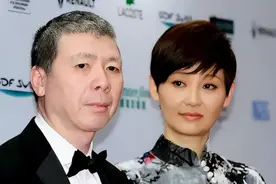有一种“算计”叫冯小刚徐帆，二人婚姻的本质不过就是互相利用图片