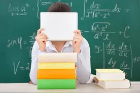 学生时代到底要不要卷图片