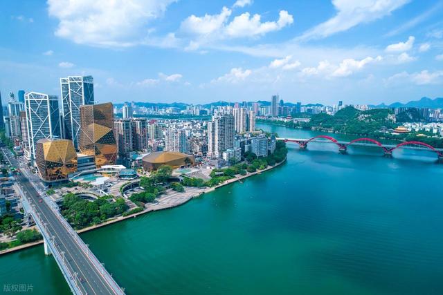 柳州，连续五年蝉联全国水质冠军，城市宜居性是不是被低估了