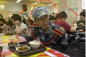 唐尚珺军训照曝光，气势像“政委”，三菜一汤一大碗米饭，真能吃图片
