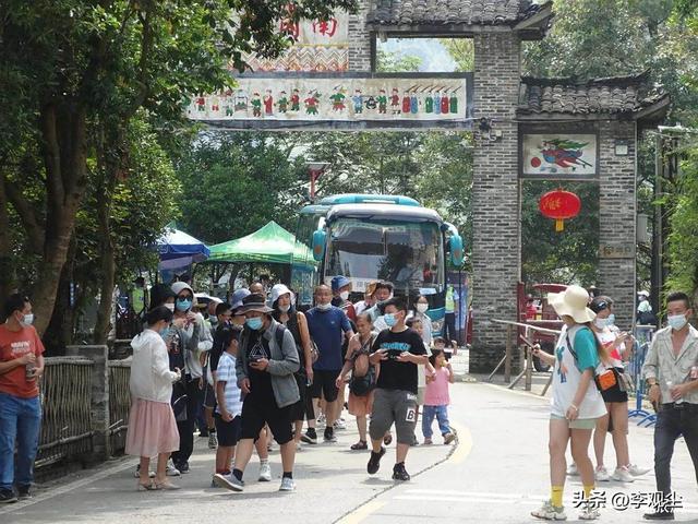 景区三大乱象曝光，圈地宰客太黑心，专坑老百姓血汗钱