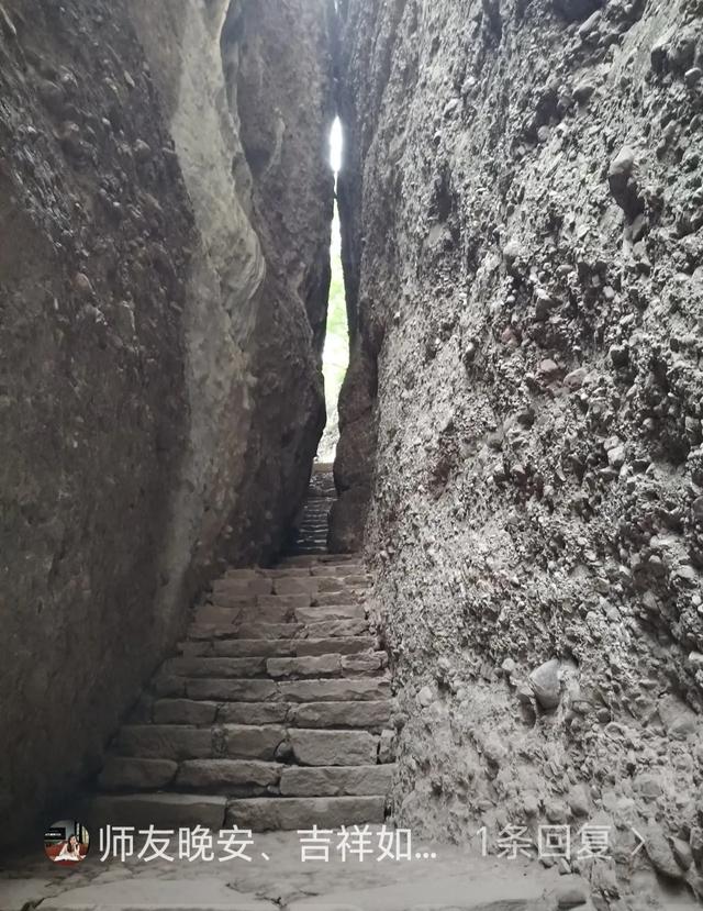 惊险奇关，一夫当关，万夫莫开