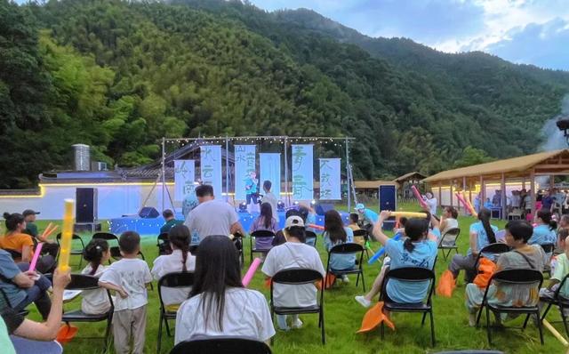 休宁生态漂流季青春启幕 云端畅享山水乐章 | 皖美夏日