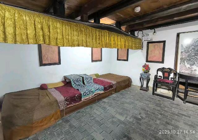 青木川古镇里的大烟馆