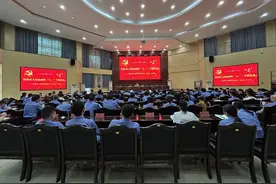深学“六大纪律”，做到心有戒尺—— 一堂让人明规矩、知敬畏、存戒惧的专题纪律党课图片