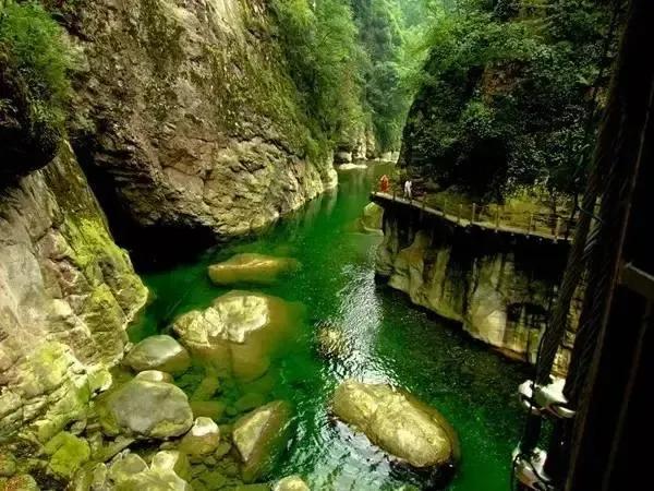 龙门山国家地质公园