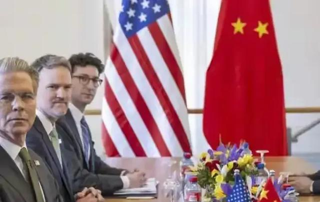 特朗普惊奇发现一个世纪漏洞，只要不招惹中国，那就没一个能打的