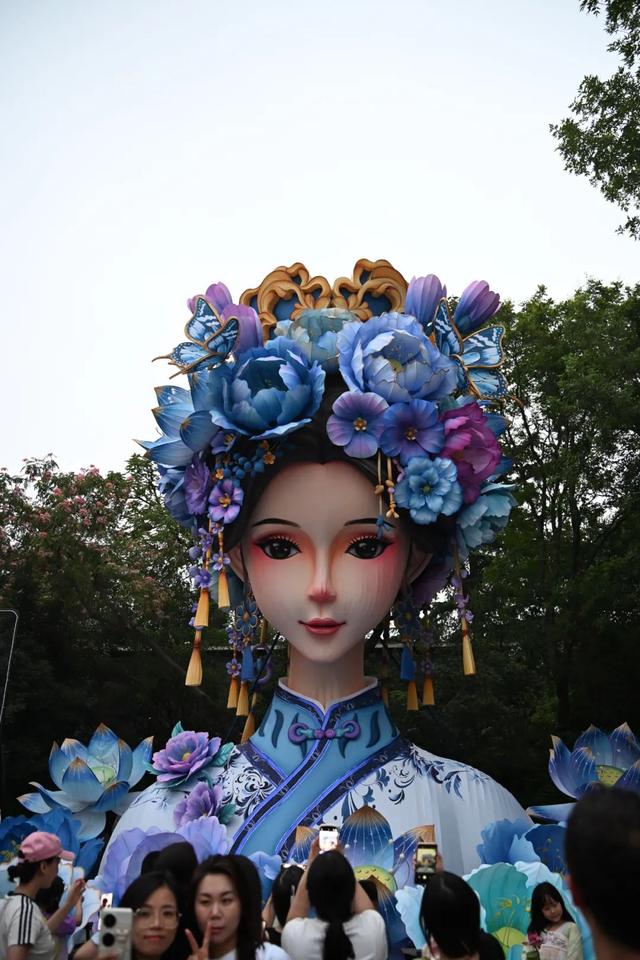 济南“顶流”新家位置在这儿！打卡人流量堪比春节灯会，给您细数诸多看点！