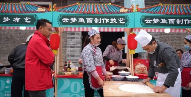 今天，央视推介孝感这里→