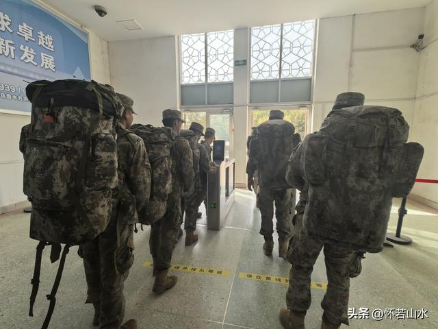 2025环南疆沙漠铁路背包自由行日记(3)---新藏公路零起点叶城打卡