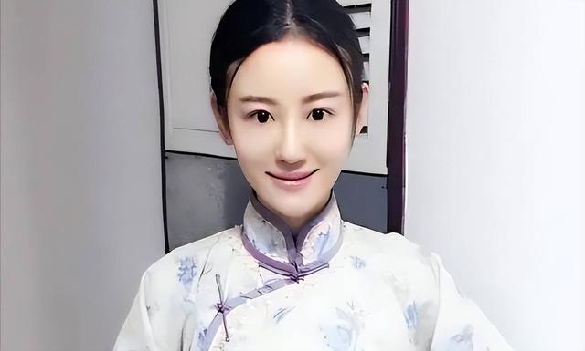 原来她早已去世，26岁全身溃烂因癌症而亡，被家人“吸血”多年！