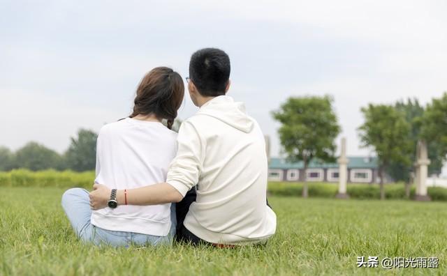 男人爱不爱自己老婆，一看便知！爱老婆的男人往往会有这些表现