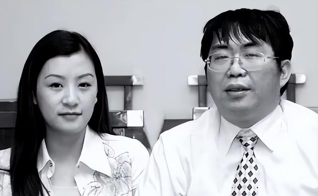 聂卫平去世不到一天，小23岁妻子过往被扒	，原来她才是人间清醒