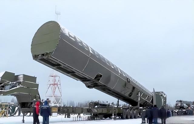 轰隆一声巨响，核导弹爆炸	，俄军再次让普京失望，对美国底牌没了