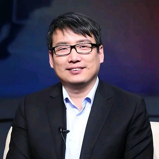 南海危机爆发，菲律宾突然意识到，杜特尔特亲华，原来是在演戏？