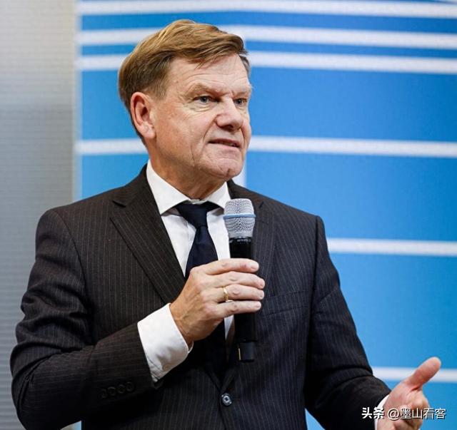 日本怕啥来啥，德外长见到中方后态度大变，立马改变了涉台立场