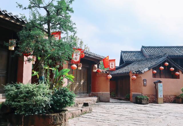 毁于地震的西昌600年古城，重获新生，明代古城拔地而起