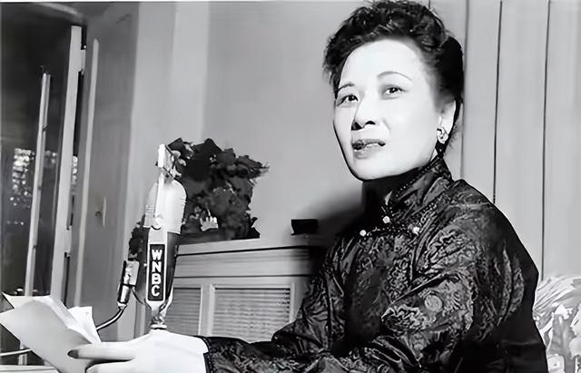 蒋介石遗体早已腐烂不堪？直到贴身护卫守灵三年才说出慈湖的秘密