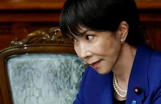 特朗普万万没料到，中俄要拿日本“杀鸡儆猴”，两线吹响反击号角