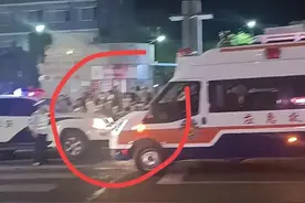 突发！河南一中学上百名学生疑似食物中毒！学校：是送餐公司的餐图片