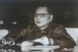 中越自卫反击战最惨烈一战！越军干了什么？我军下令片瓦不留！图片