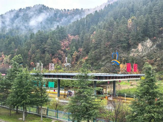 立冬 | 冬临秋未散，邂逅天水高速的鎏金画卷