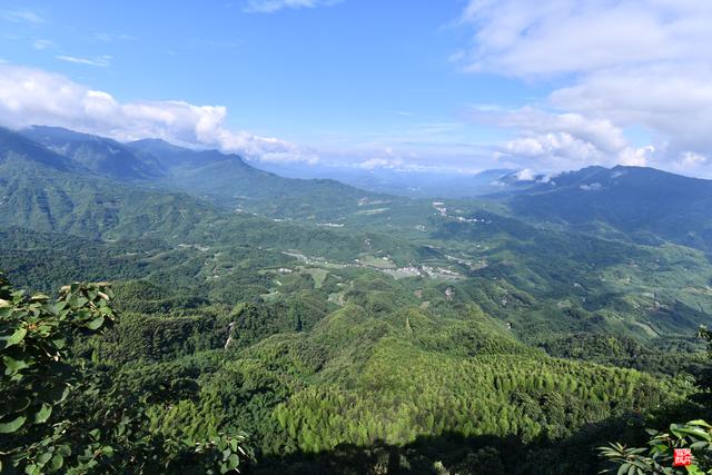 赤水四洞沟瀑布