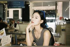 AI合成or真人？00花被前男友曝不雅视频，疑是《封神》主演所为？图片