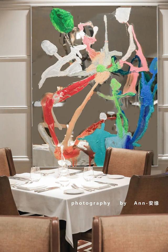 在这个欧洲炼金师都梦想发财的“黄金之城”，能否发现翻身指南？