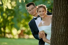 德国美女到中国学武术，定居6年嫁大7岁河北小伙，彩礼三金都不要图片