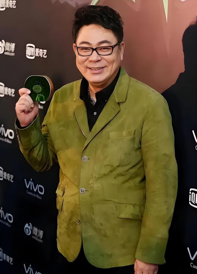 贪财又好色，德不配位的几位老艺术家，晚节不保一点都不冤