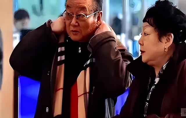 被开除军籍，全家移民，骗财骗色，谣言缠身的蒋大为如今怎么样了
