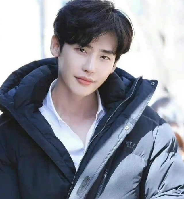 最新排名！2025年最帅的10位韩国男星票选出炉，玄彬冲进前3名