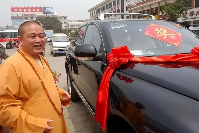 面相早变了！释永信82年旧照曝光，眼长嘴薄脸没肉，一切有迹可循
