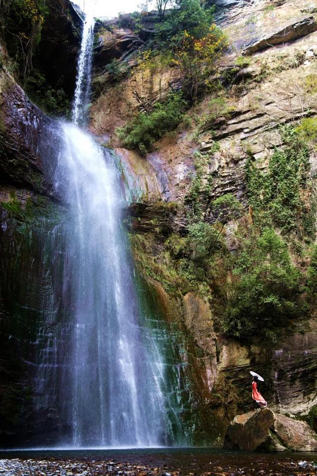 【千里嘉陵江 虞关好风光】北雀观景台红叶燃遍两岸，这份秋日限定美景请查收