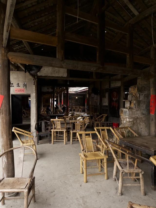 成都向西，拜访邛崃最“慢”的古镇，把千年时光泡进茶里