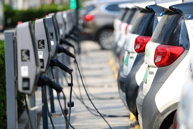 充电方式影响续航？实测对比快充慢充，结果出乎意料！