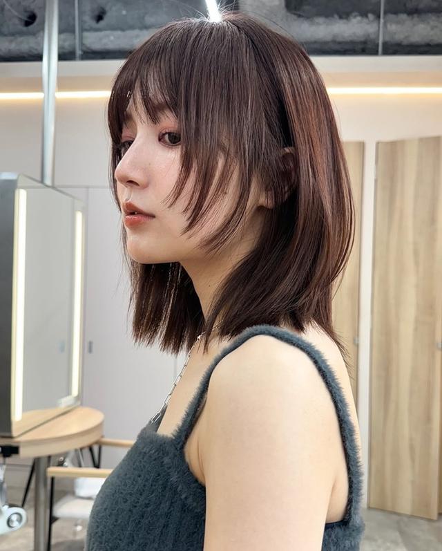2025及肩发型推荐｜22款中短发修饰脸型灵感