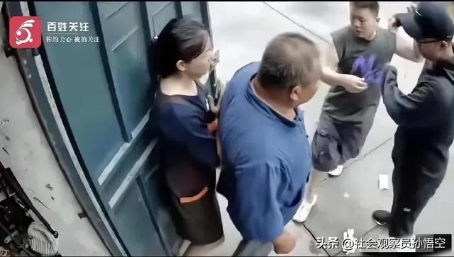 姜洪涛现任妻子照片流出，年轻漂亮，能干本分，俩人有一个继子