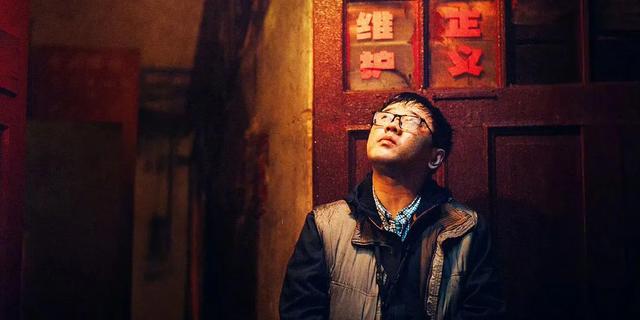 别捧杀	，也别抹杀