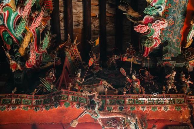 长治王牌景点，悬塑比小西天更震撼，40平米空间硬控我2小时