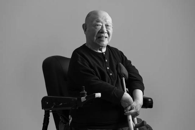 “我们都不要伤心，我们祝福他吧”｜孙曼丽在北京追思会上的发言