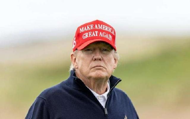 五角大楼对华态度大变，特朗普猛然意识到：最大的敌人在美国内部