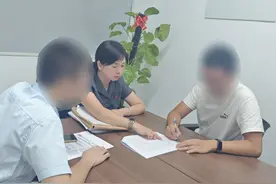 转发失实文章也担责？法官提醒：核实为先！图片