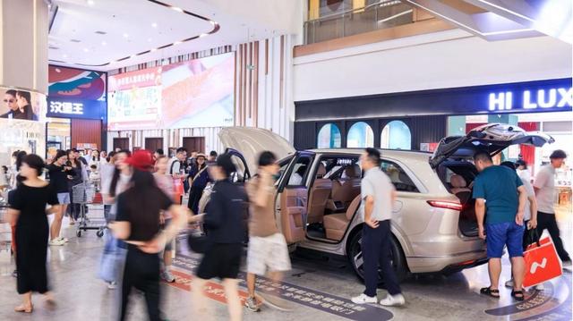 让不可能变为可能 中国又让世界震惊 这一次是川藏线！